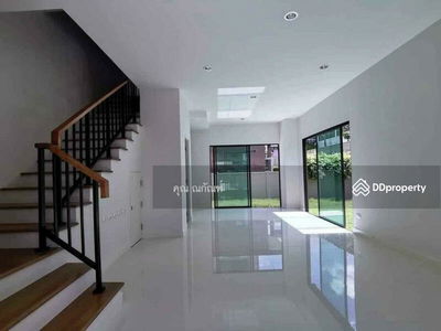 Baan Klang Muang Ladprao-Serithai, Bangkok, Thailand Baan Klang Muang Ladprao-Serithai, Bangkok, Thailand