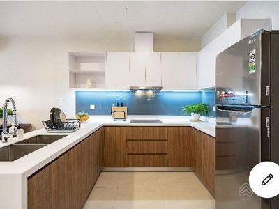 Kosmo Tay Ho, Vietnam  Kosmo Tay Ho, Vietnam