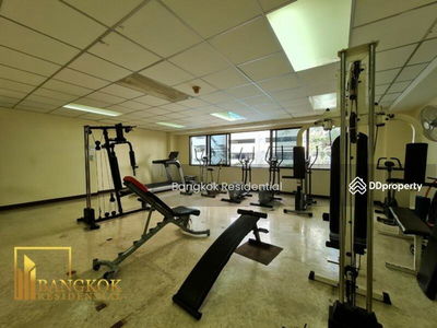 Saranjai Mansion, Bangkok, Thailand Saranjai Mansion, Bangkok, Thailand