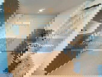 The Tree Sukhumvit 71-Ekamai, Bangkok, Thailand The Tree Sukhumvit 71-Ekamai, Bangkok, Thailand