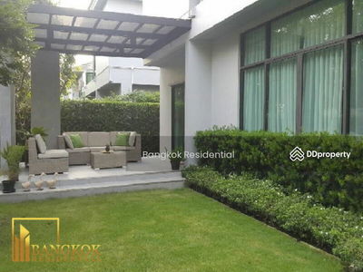 House in Compound, Bangkok, Thailand House in Compound, Bangkok, Thailand