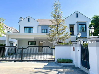 Nantawan Rama 9 New Krungthepkreetha, Bangkok, Thailand Nantawan Rama 9 New Krungthepkreetha, Bangkok, Thailand