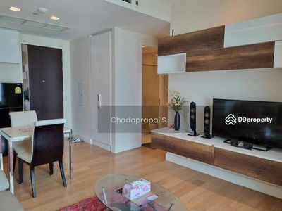 EQUINOX Paholyothin-Viphavadee, Bangkok, Thailand EQUINOX Paholyothin-Viphavadee, Bangkok, Thailand