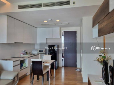 EQUINOX Paholyothin-Viphavadee, Bangkok, Thailand EQUINOX Paholyothin-Viphavadee, Bangkok, Thailand