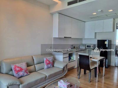 EQUINOX Paholyothin-Viphavadee, Bangkok, Thailand EQUINOX Paholyothin-Viphavadee, Bangkok, Thailand