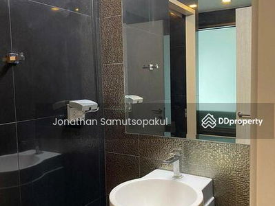 Rhythm Sukhumvit 36-38, Bangkok, Thailand Rhythm Sukhumvit 36-38, Bangkok, Thailand