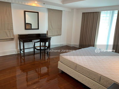 Insaf Tower, Bangkok, Thailand Insaf Tower, Bangkok, Thailand