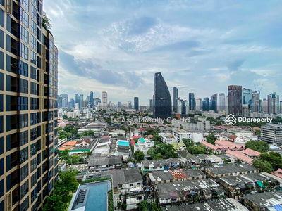 Oka Haus Sukhumvit 36, Bangkok, Thailand Oka Haus Sukhumvit 36, Bangkok, Thailand