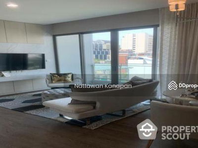 The Rich Ploenchit-Nana, Bangkok, Thailand The Rich Ploenchit-Nana, Bangkok, Thailand