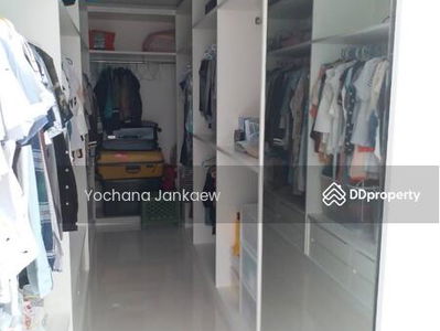 Regent on The Park 2, Bangkok, Thailand Regent on The Park 2, Bangkok, Thailand