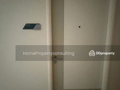 The Selected Kaset-Ngam Wongwan, Bangkok, Thailand The Selected Kaset-Ngam Wongwan, Bangkok, Thailand