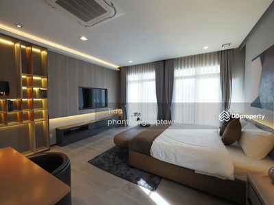 Mantana Bangna-Wongwaen, Bangkok, Thailand Mantana Bangna-Wongwaen, Bangkok, Thailand