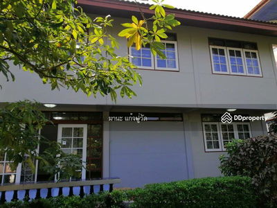 Lat Phrao 41, Bangkok, Thailand Lat Phrao 41, Bangkok, Thailand