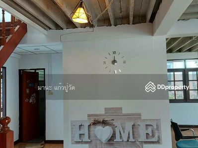 Lat Phrao 41, Bangkok, Thailand Lat Phrao 41, Bangkok, Thailand