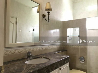 10260, Bangkok, Thailand 10260, Bangkok, Thailand