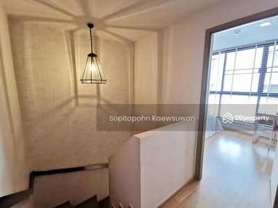 LIV@49, Bangkok, Thailand LIV@49, Bangkok, Thailand