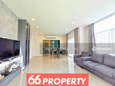 Setthasiri Pattanakarn, Bangkok, Thailand Setthasiri Pattanakarn, Bangkok, Thailand