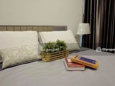 Noble Revolve Ratchada, Bangkok, Thailand Noble Revolve Ratchada, Bangkok, Thailand