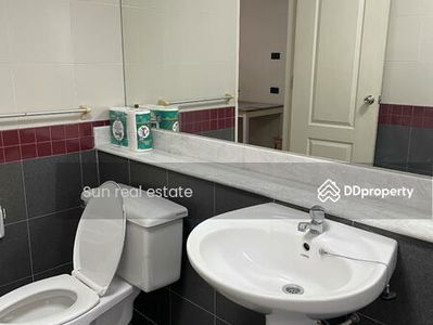 Green Point Prachachuen, Bangkok, Thailand Green Point Prachachuen, Bangkok, Thailand