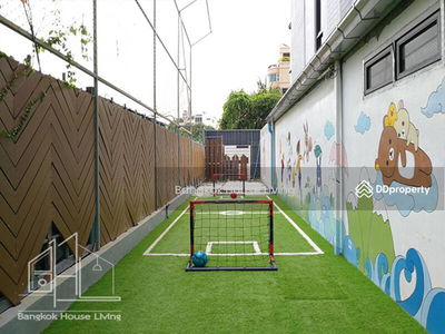 Bliss by the Opus, Bangkok, Thailand Bliss by the Opus, Bangkok, Thailand