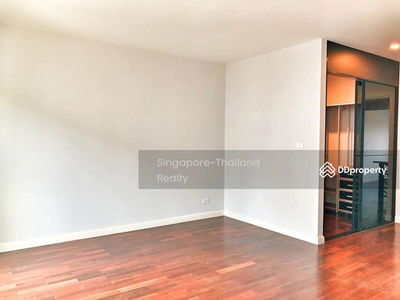 Townhouse Asoke, Bangkok, Thailand Townhouse Asoke, Bangkok, Thailand