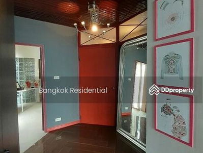 Country Complex Bangna, Bangkok, Thailand Country Complex Bangna, Bangkok, Thailand