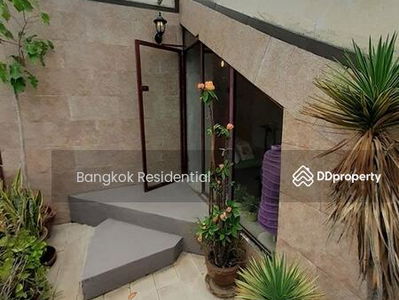 Country Complex Bangna, Bangkok, Thailand Country Complex Bangna, Bangkok, Thailand