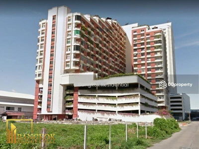 Country Complex Bangna, Bangkok, Thailand Country Complex Bangna, Bangkok, Thailand