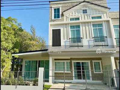 Indy Bangna-Ramkhamhaeng 2, Bangkok, Thailand Indy Bangna-Ramkhamhaeng 2, Bangkok, Thailand