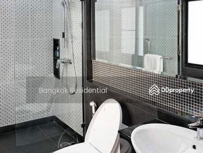 Townhouse in Compound, Bangkok, Thailand Townhouse in Compound, Bangkok, Thailand