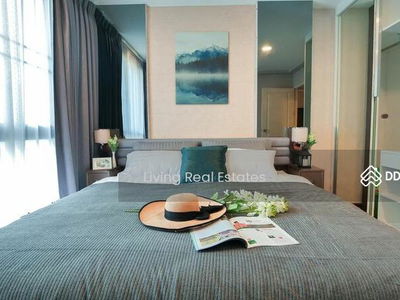 Bangkok Feliz Sathorn-Taksin, Bangkok, Thailand Bangkok Feliz Sathorn-Taksin, Bangkok, Thailand