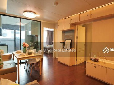 Bangkok Feliz Sathorn-Taksin, Bangkok, Thailand Bangkok Feliz Sathorn-Taksin, Bangkok, Thailand