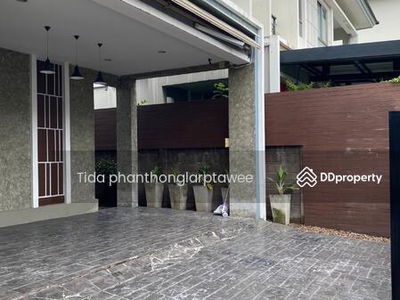 The Plant Pattanakarn, Bangkok, Thailand The Plant Pattanakarn, Bangkok, Thailand