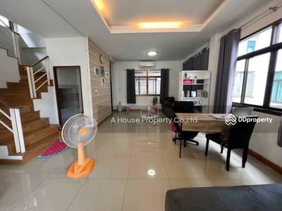 House for rent in Sriracha, Golden Town Project, Wang Hin-Taeng-on, Sriracha., Chon Buri, Thailand House for rent in Sriracha, Golden Town Project, Wang Hin-Taeng-on, Sriracha., Chon Buri, Thailand