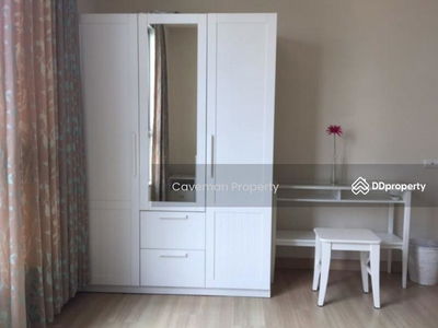 Life @ Sathorn 10, Bangkok, Thailand Life @ Sathorn 10, Bangkok, Thailand