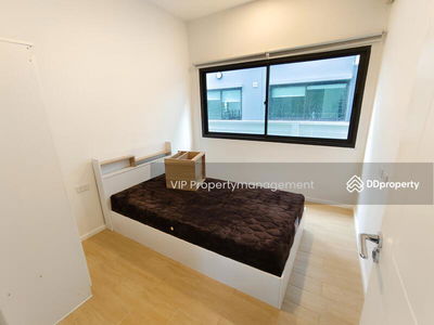 Lake Serene Rama II (Phase 4), Samut Sakhon, Thailand Lake Serene Rama II (Phase 4), Samut Sakhon, Thailand