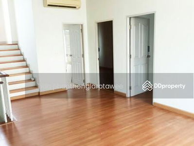 Baan Klang Muang The Royal Monaco Srinakarin-Pattanakarn, Bangkok, Thailand Baan Klang Muang The Royal Monaco Srinakarin-Pattanakarn, Bangkok, Thailand