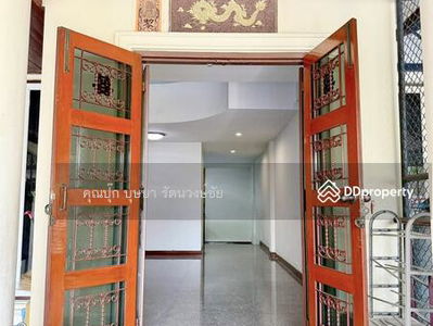 Location: BTS Senanikom, SRT Wat Miannaree, Vibhavadi 42, Soi 18, Intersection 3, 4-story townhome for rent, Bangkok., Thailand Location: BTS Senanikom, SRT Wat Miannaree, Vibhavadi 42, Soi 18, Intersection 3, 4-story townhome for rent, Bangkok., Thailand