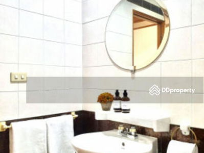 United Tower Condominium, Bangkok, Thailand United Tower Condominium, Bangkok, Thailand