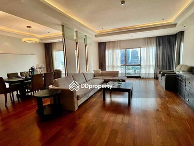 Royal Residence Park, Bangkok, Thailand Royal Residence Park, Bangkok, Thailand