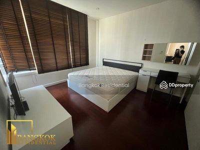 Manhattan Chidlom, Bangkok, Thailand Manhattan Chidlom, Bangkok, Thailand