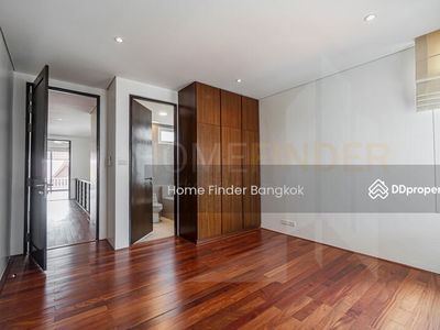 House in Sukhumvit 31, Bangkok, Thailand House in Sukhumvit 31, Bangkok, Thailand