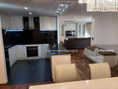 Acadamia Grand Tower, Bangkok, Thailand Acadamia Grand Tower, Bangkok, Thailand