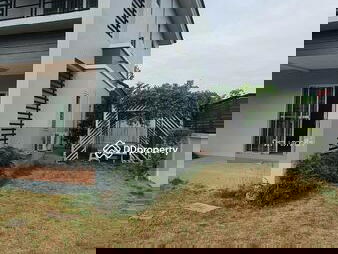 House for rent two-storey . In Ban-Chang near Phayun Beach, Rayong, Thailand House for rent two-storey . In Ban-Chang near Phayun Beach, Rayong, Thailand