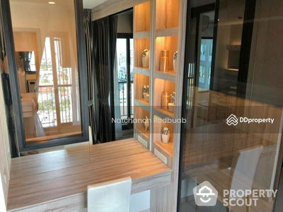 Life Asoke, Bangkok, Thailand Life Asoke, Bangkok, Thailand