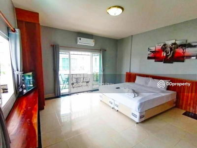 Sawang Boriboonwittaya Pattaya Soccer Khao Noi (1 km.), The Chill Mall (1 km.), Chon Buri, Thailand Sawang Boriboonwittaya Pattaya Soccer Khao Noi (1 km.), The Chill Mall (1 km.), Chon Buri, Thailand