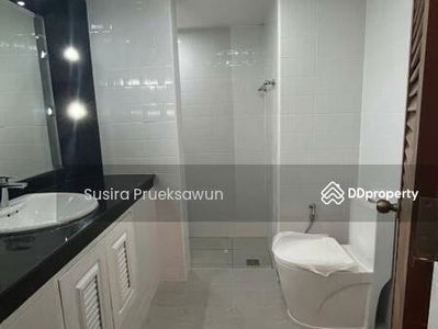 Country Complex Bangna, Bangkok, Thailand Country Complex Bangna, Bangkok, Thailand