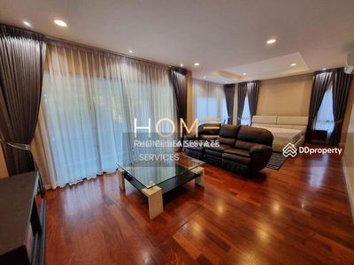 Grand Bangkok Boulevard Sathorn: Grand Bangkok Boulevard Sathorn, Bangkok, Thailand Grand Bangkok Boulevard Sathorn: Grand Bangkok Boulevard Sathorn, Bangkok, Thailand