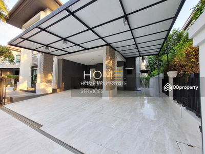 Grand Bangkok Boulevard Sathorn: Grand Bangkok Boulevard Sathorn, Bangkok, Thailand Grand Bangkok Boulevard Sathorn: Grand Bangkok Boulevard Sathorn, Bangkok, Thailand