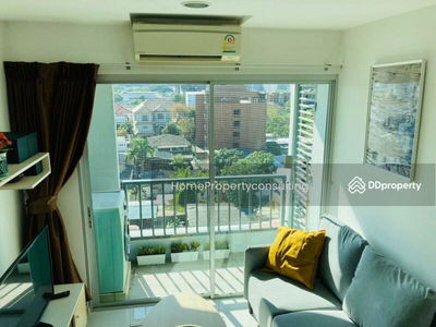 Whizdom@Punnawithi Station, Bangkok, Thailand Whizdom@Punnawithi Station, Bangkok, Thailand